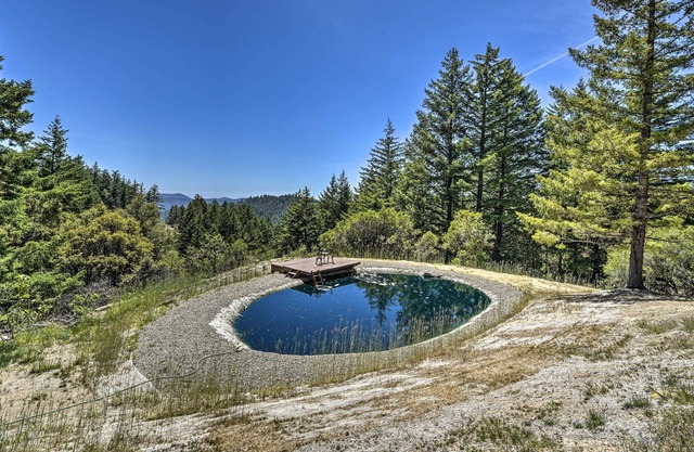 Mountain Homestead: Swim, Hike, & Camp On-Site!