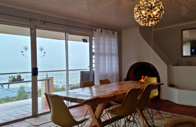 Mountain Retreat - Full sea view