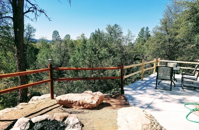 Mountain Views and Great Fire Pit