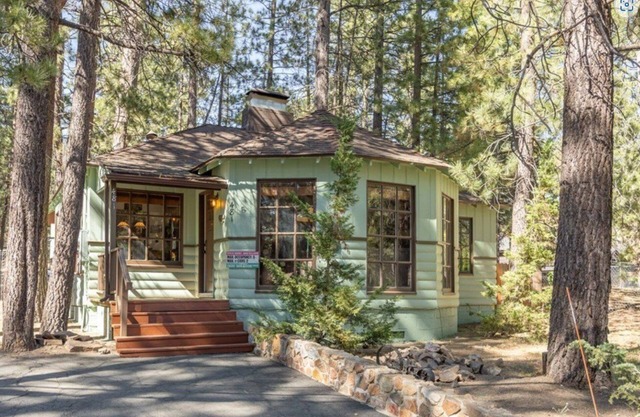 Mountain Xscape - Hot Tub, Fireplace, Deck, Barbeque