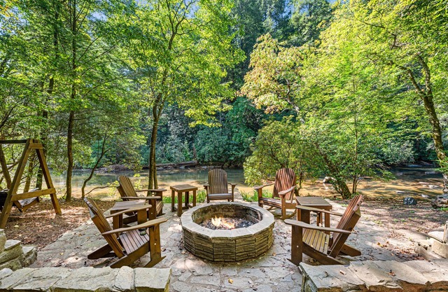 Mountaintown Creek Lodge - Ellijay GA