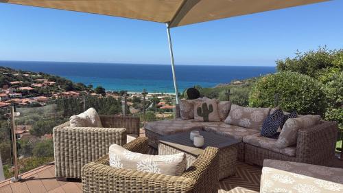 Mowgli House - Sardinia Sea View