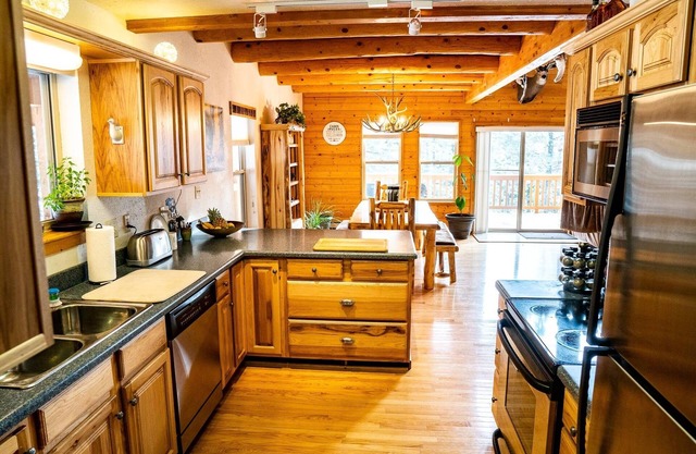 Mtn /Lake Cabin Vallecito Lake-Durango-Pagosa Springs- Silverton