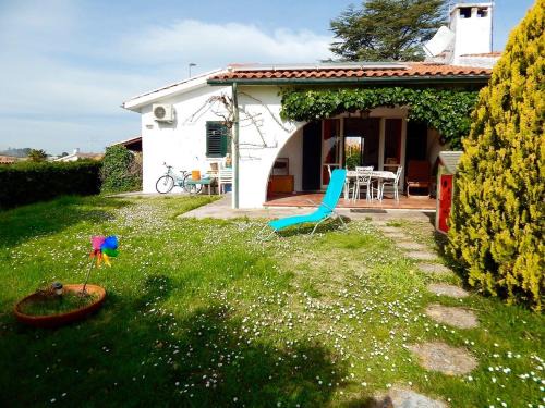 N149 - Numana, villetta trilocale con giardino