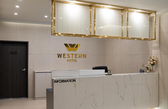 Naju Western Hotel