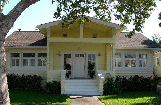 Napa Sans Souci - Walk to Downtown Napa - Private Yard and Gardens