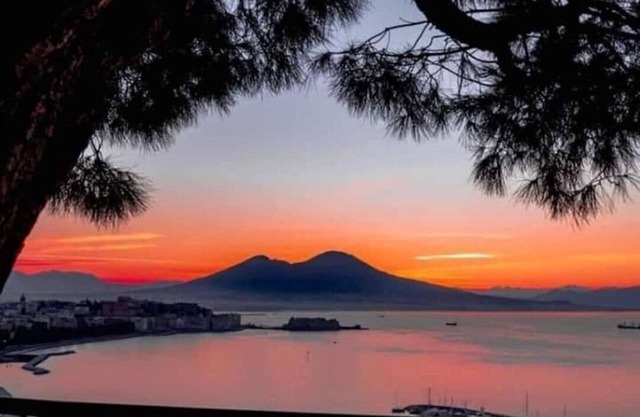 Naples House of Miracles-City Center