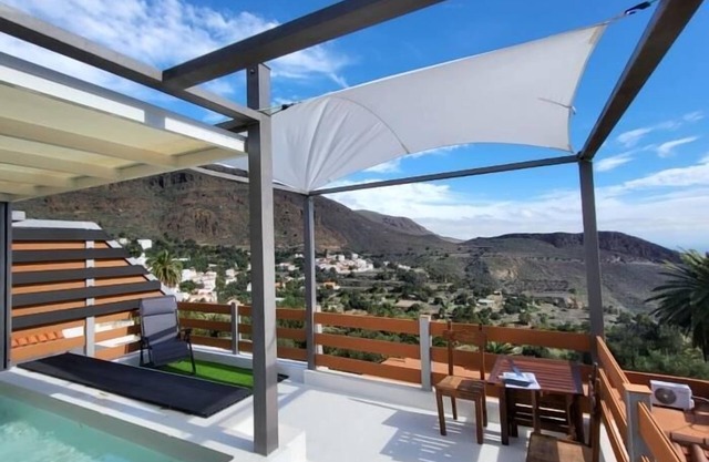 Natural beauty at Sol Caldera de Temisas