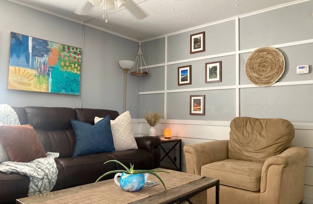 Nature's Nook -10 Minutes To Rainbow Springs! Rural, Fire Pit, Screened In Porch