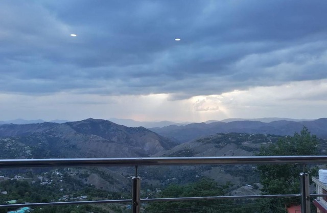 Navid's Holiday Resort and Hotel, Murree