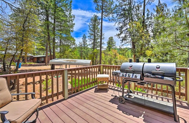 Near Hiking Trails Woodsy Pine Cabin with Fire Pit