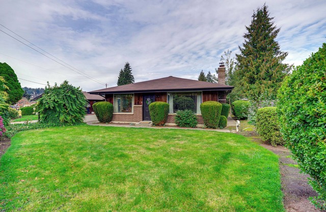 Near Snoqualmie River: Pet-Friendly Gem, Fire Pit