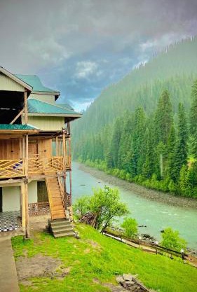 Neelum Resorts Taobat
