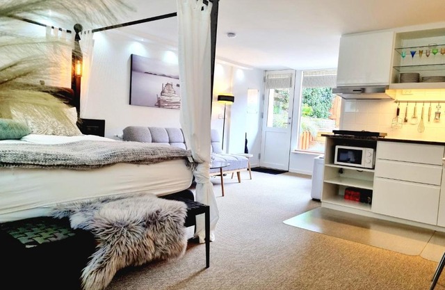 Neptun Studio-apartment with terrace.