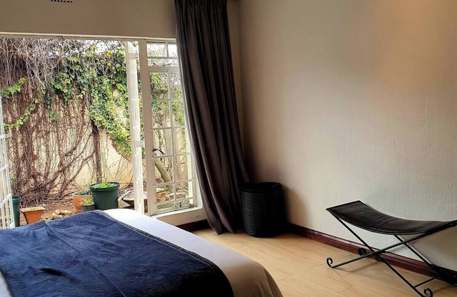 Nestled in Westdene Johannesburg. Close to great restaurants, bars and art.n