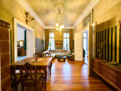 -NEU- Vintage-Flair in Kreuzberg