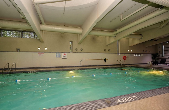 New 2025 Luxury Stadium views/Downtown Core