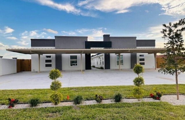 New 3BD 2BTH Apt in San Juann