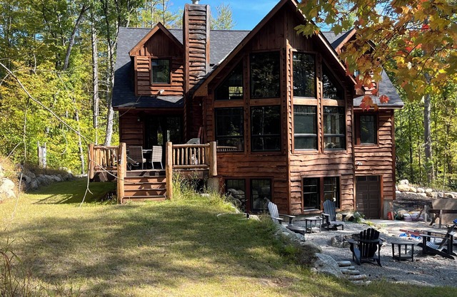 New Adirondack spacious cabin in the Lake George and Gore Mountain Area