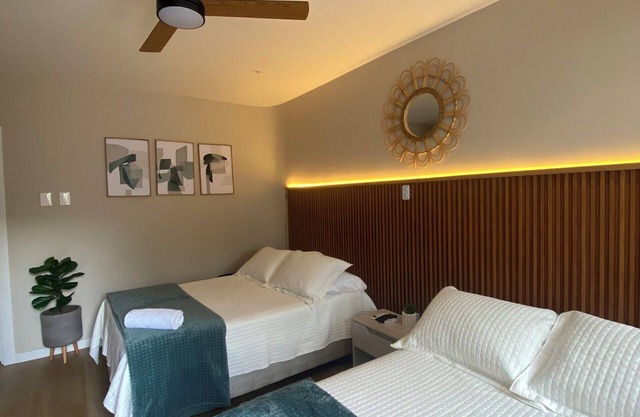 New and Elegant Suite, a step away from Porto azul, Buenavista, uninorte, parq raqueta