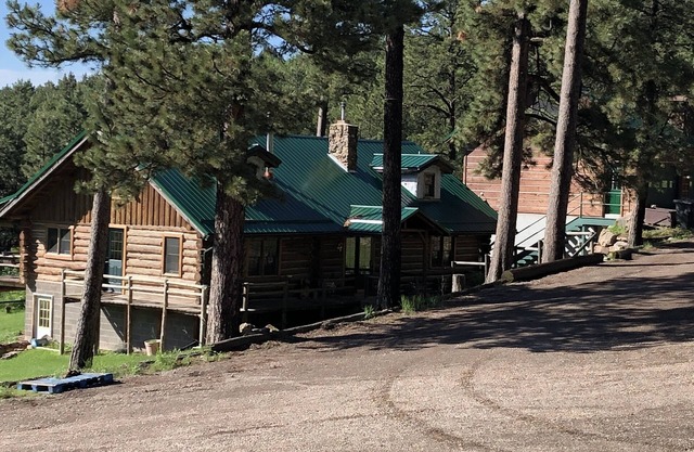 NEW Black Hills Getaway in Deadwood