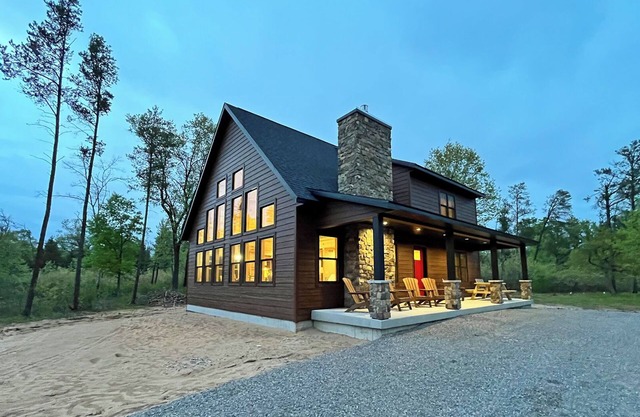 NEW CABIN near Lake Arrowhead