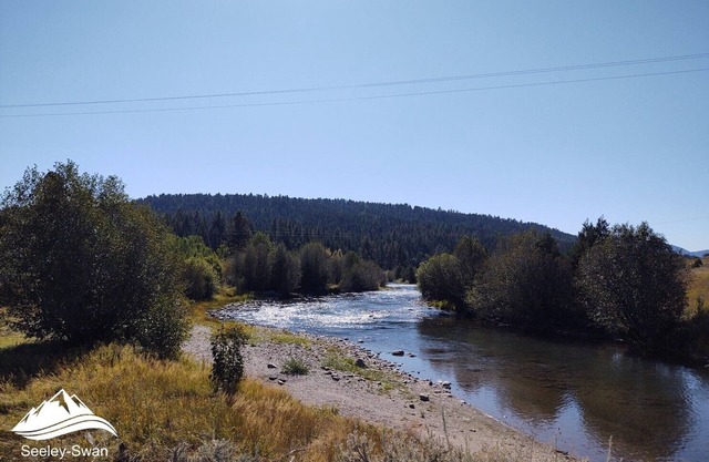 New Cabin | Sleeps 8 | Private Acreage | Mountain Views | Water Frontage