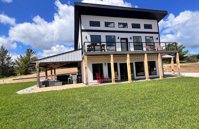 New Construction~Get Around Getaway