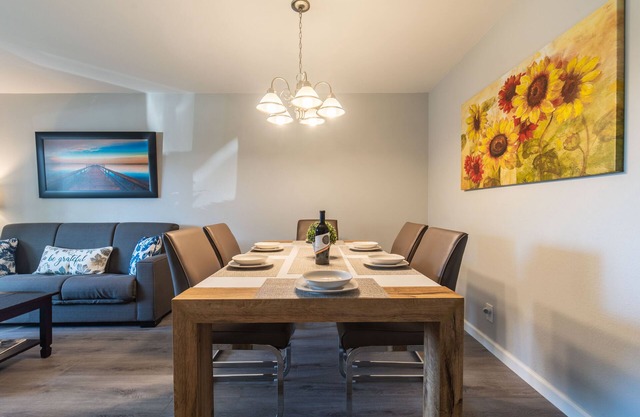 New! Conveniently Located Silicon Valley 4BR Home