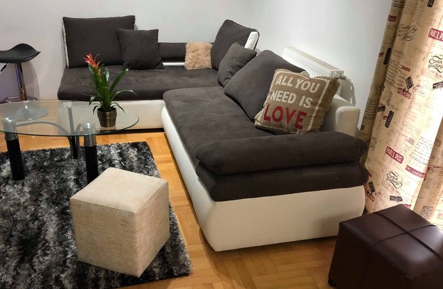 New Cozy Apartment In Centar Quiet & Safe Area