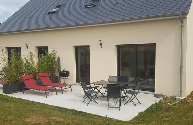 New house near the beaches of the landing