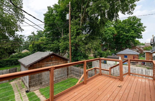 NEW Luxe Pet Friendly Free Parking Downtown