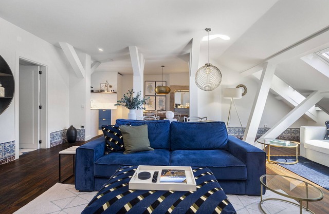 New! Luxury Prime Location Great for Family & Friends