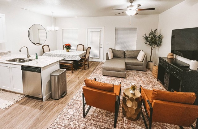 New, modern townhome in the heart of Morgan