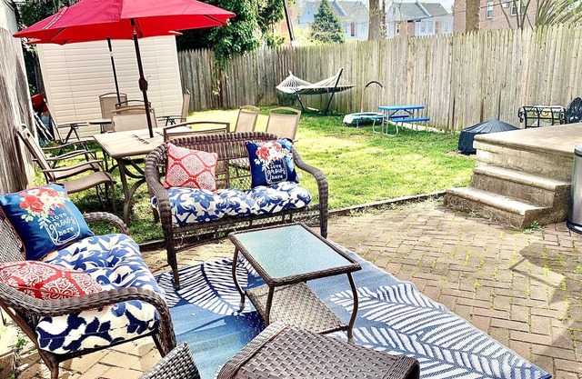 NEW🔥 Philly Family Home w/ Large Backyard 4BR 1BA 6Beds