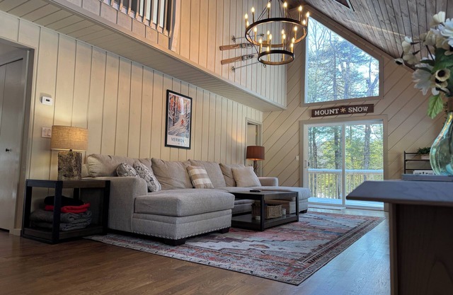 NEW Private Chalet - 4 mins to Mt Snow