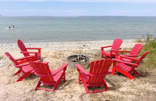 NEW Private Lake Michigan beach house on Good Harbor Bay, minutes from Leland!