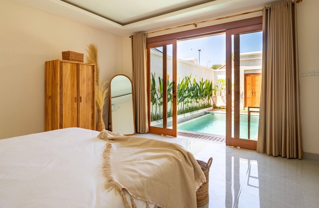 New Private Villa in Canggu- Best place for walk