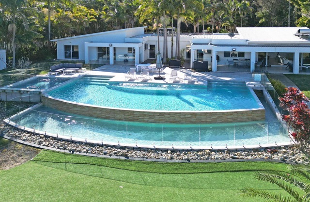 new property Lake Palm Luxury Resort Estate