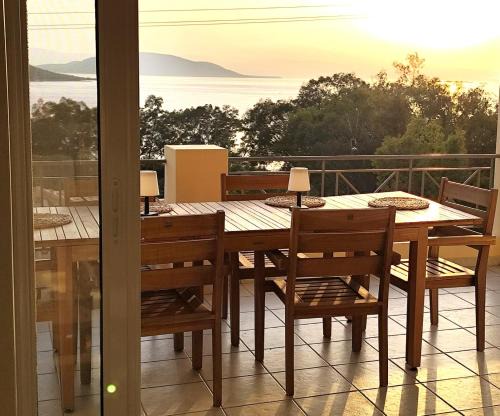 new serenity villa aegina