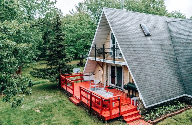 New! ♥The Cabin Hideaway A frame: Minutes to Lake