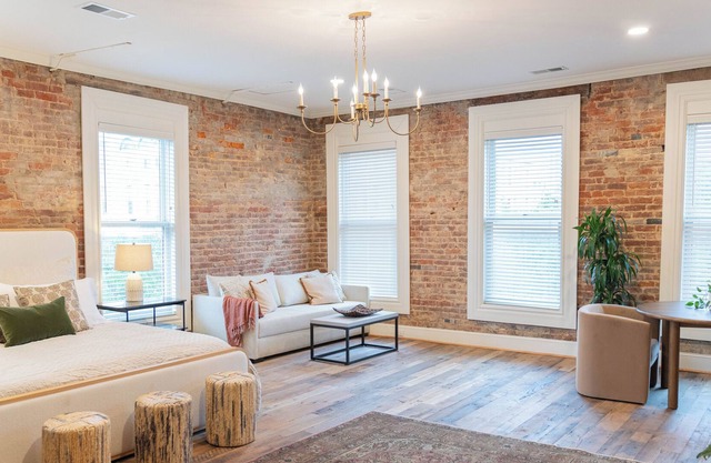 New - Ultra High End Loft Apartment