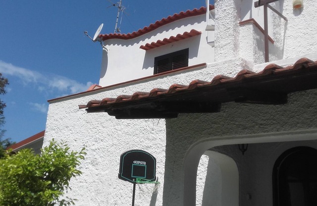 New villa 2 levels located in a quiet residence and close to services