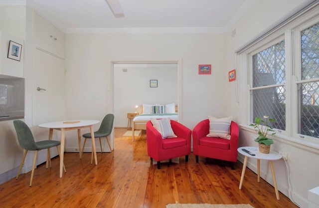 Newcastle Nook Convenient Comforts in the CBD