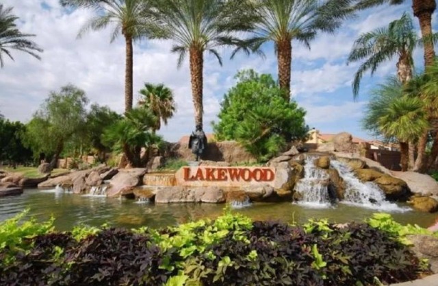 Newly Appointed Ahwatukee Foothills Luxury Condo in a Premium Location