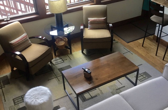 Newly Remodeled Mountain Contemporary 1 BR + Loft Aspen Condo