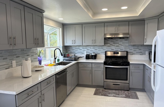 Newly remodeled House in Rowland Heights 4b3b 30 mins to Disneyland