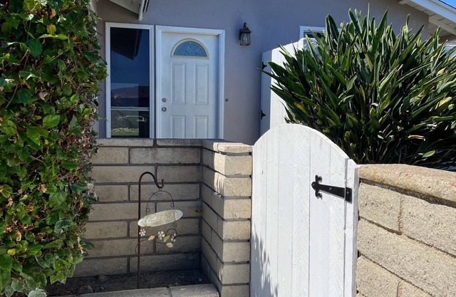 Newly Renovated Home in Huntington Beach - 15 Minutes from the Beach!