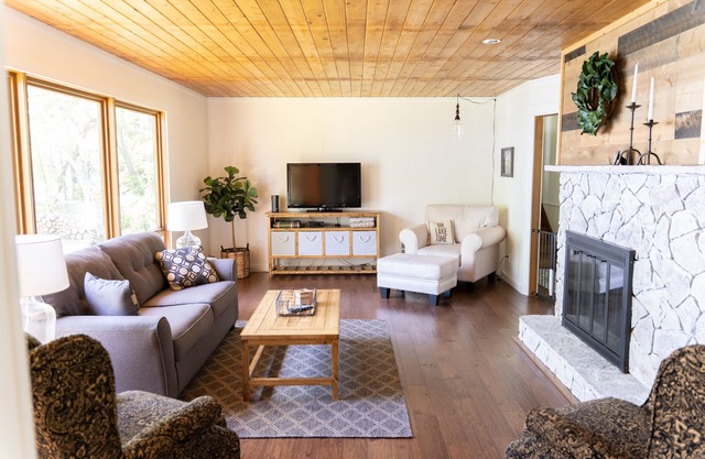 Newly Renovated House on Lake Superior with Private Beach