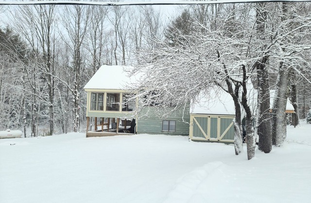 Newly Renovated Killington House, Private, hot Tub, two Sided Fireplace